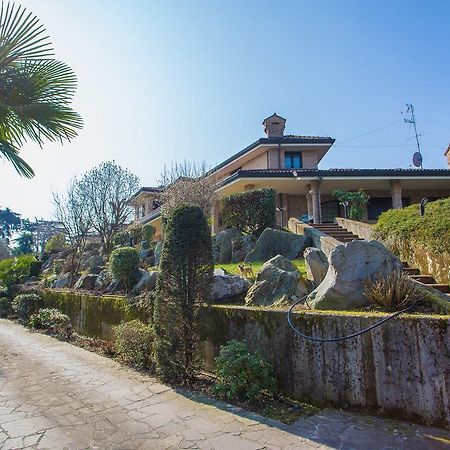 Villagramde Barlassina Екстериор снимка