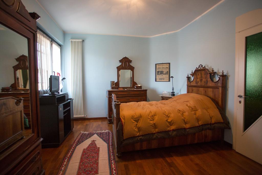 Villagramde Barlassina Стая снимка